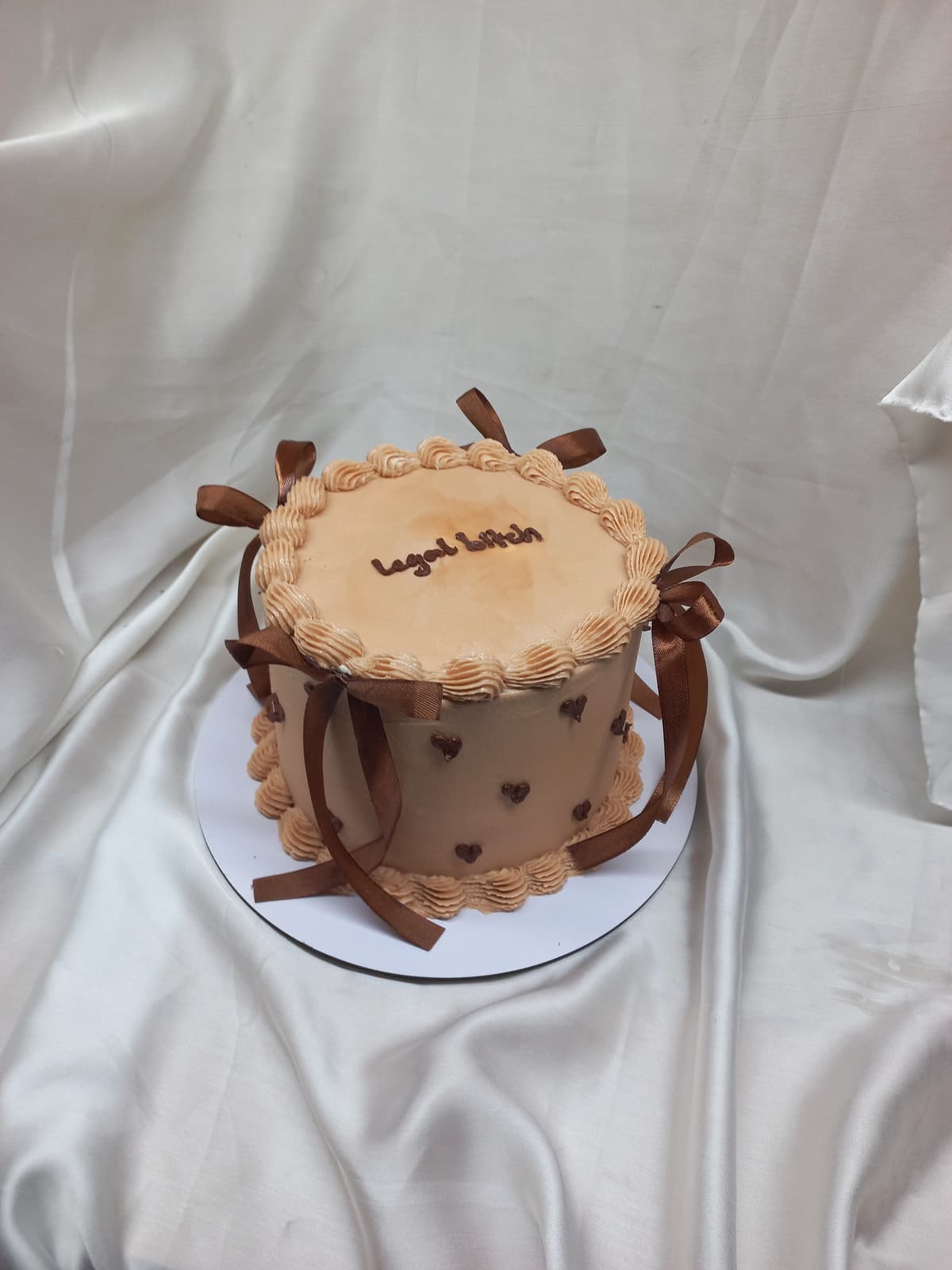 Artisan cake making process
